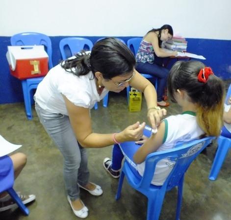 Secretaria Municipal de Saúde de Dom Expedito Lopes disponibiliza vacina contra o HPV - Imagem 6