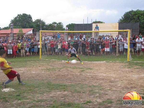 N. S. dos Remédios vai ter novo estádio de futebol