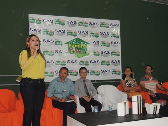 Prefeitura realizou o II Mutirão de informações do Programa Bolsa Família - Imagem 4