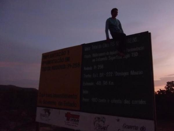 População Interdita BR 222 e DER manda representante e fecha acordo com manifestantes. - Imagem 1