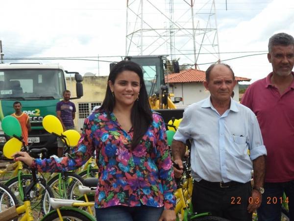 entrega de 300 bicicletas do programa pedala Piauí aos alunos - Imagem 36