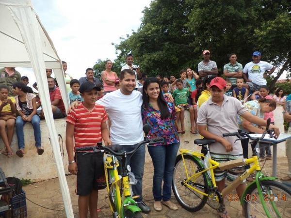 entrega de 300 bicicletas do programa pedala Piauí aos alunos - Imagem 46