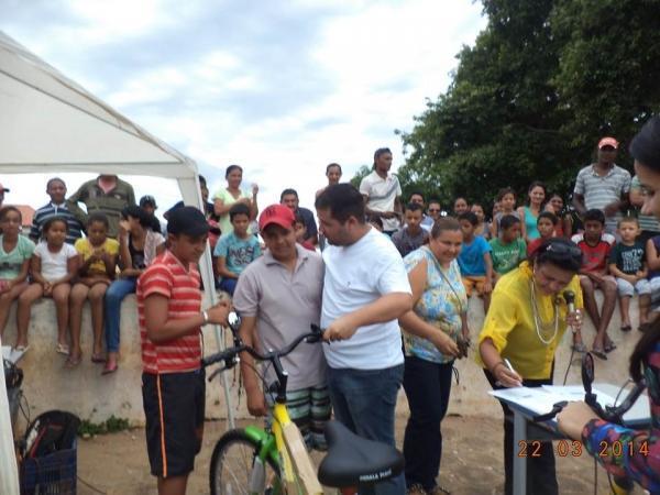 entrega de 300 bicicletas do programa pedala Piauí aos alunos - Imagem 42