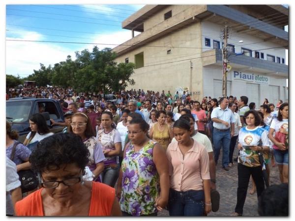 Festejo de São José em Inhuma reúne milhares de fiéis - Imagem 16