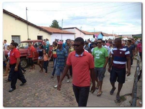 Festejo de São José em Inhuma reúne milhares de fiéis - Imagem 9