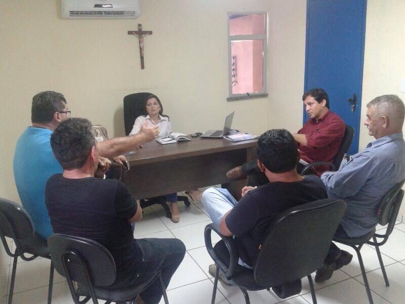 Adriane Prado fortalece compromisso de instalação do Serviço de Inspeção