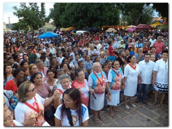 Festejo de São José em Inhuma reúne milhares de fiéis - Imagem 29