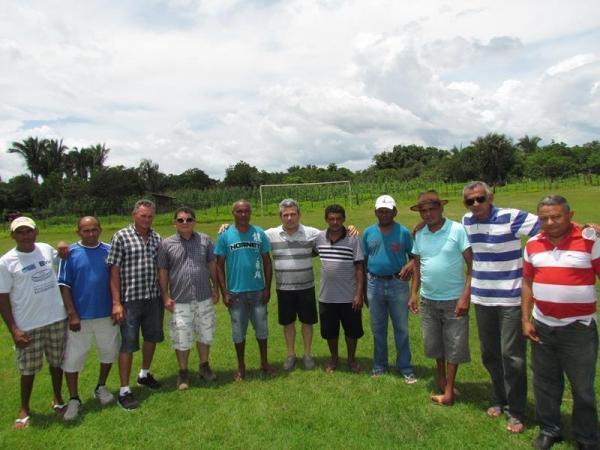 Prefeito Edílson Capote e Deputada Nize Rego visitam comunidades - Imagem 6