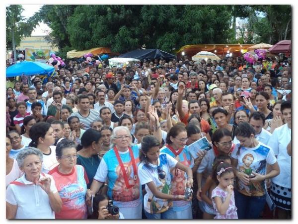 Festejo de São José em Inhuma reúne milhares de fiéis - Imagem 35