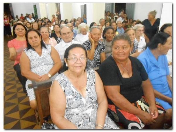 Festejo de São José em Inhuma reúne milhares de fiéis  - Imagem 13