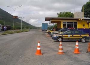 PRF registra 136 multas e dois acidentes no final de semana. - Imagem 1