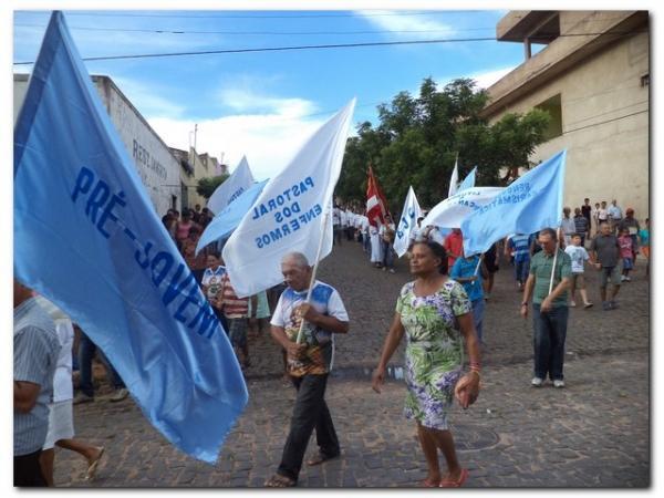 Festejo de São José em Inhuma reúne milhares de fiéis - Imagem 12