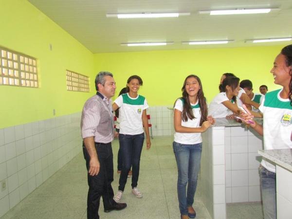 Governador Wilson Martins esteve em Barras nesta terça-feira - Imagem 39
