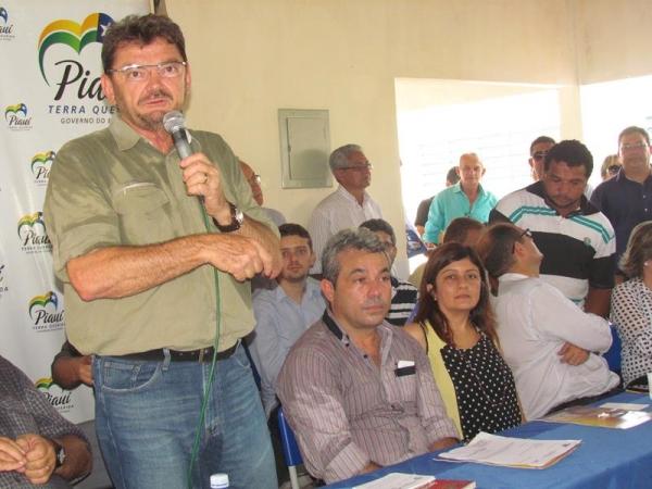 Governador Wilson Martins esteve em Barras nesta terça-feira - Imagem 19
