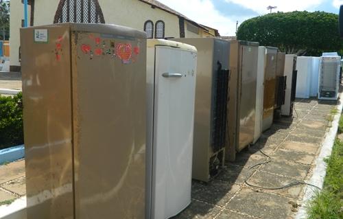 Programa Agente Eletrobras realizou troca de geladeiras e lâmpadas em Brasileira - Imagem 37