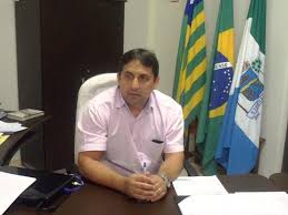 Prefeito de Esperantina vai conceder reajuste salarial para aposentadosâ€