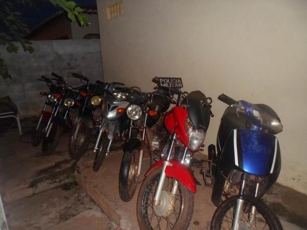 Policia Militar de Itainópolis apreende motos com Chassi raspado e de leilão - Imagem 4