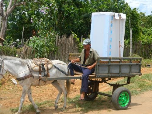 Programa Agente Eletrobras realizou troca de geladeiras e lâmpadas em Brasileira - Imagem 5