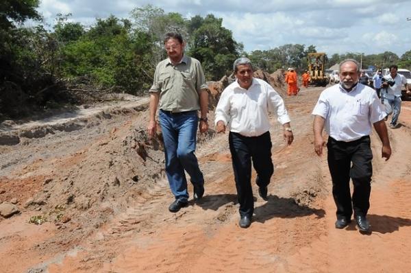Governador visita obras em andamento no município de Boa Hora - Imagem 11