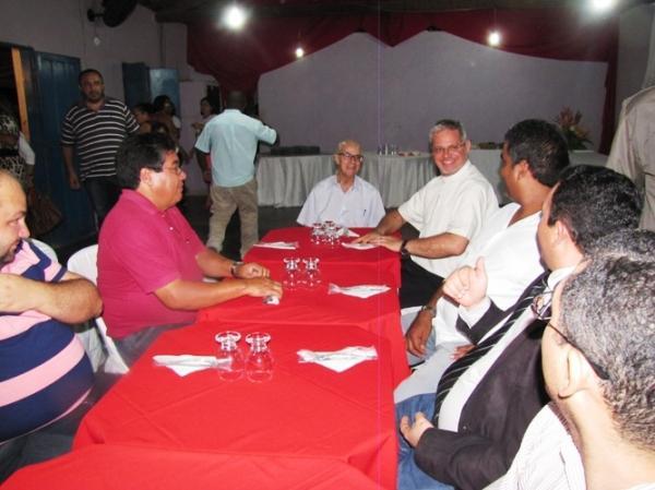 Com muita festa Redenção do Gurguéia recepciona o novo Bispo da Diocese de Bom Jesus  - Imagem 11