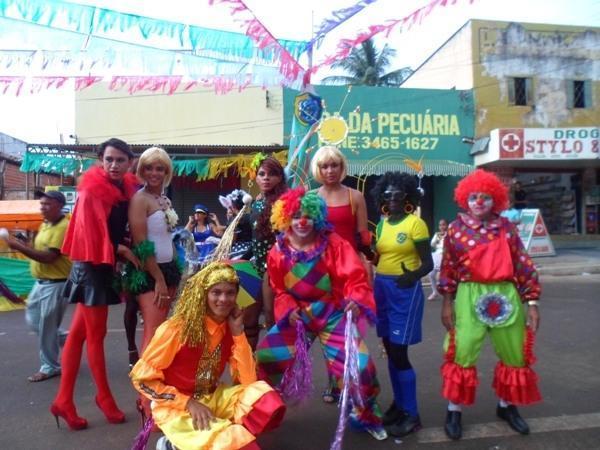 Carnaval 2014: Muita elegância no desfile de fantasia em Valença - Imagem 16