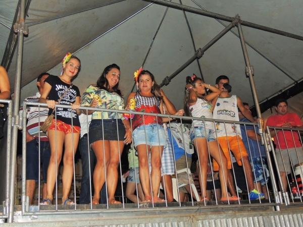 2ª noite, público vai a loucura com Chicabana e Ipede - Imagem 68