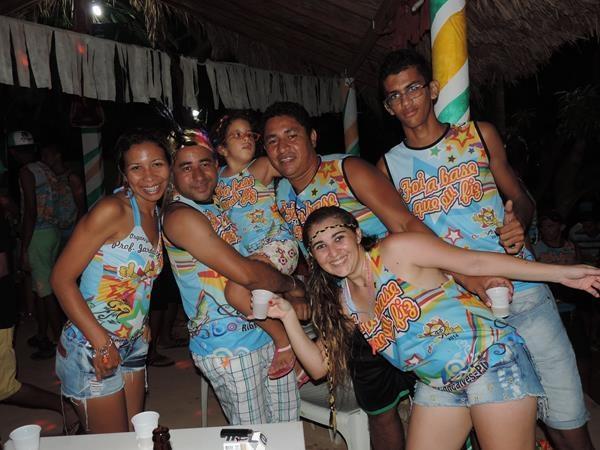 Oz meninos e Bloco Foi a Base que eu Fiz agitam a segunda noite de carnaval em Ribeiro Gonçalves, fotos - Imagem 5