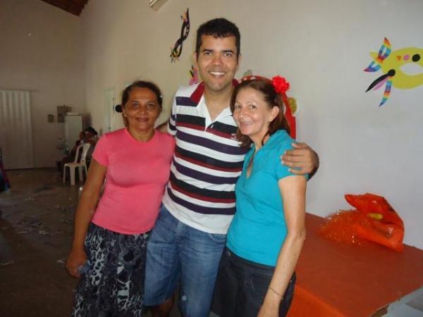 Secretária Municipal de Assistência Social Realizou Carnaval da Melhor Idade - Imagem 58