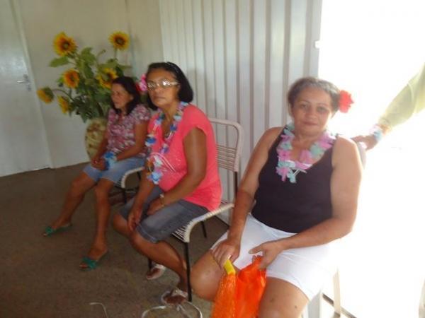 Secretária Municipal de Assistência Social Realizou Carnaval da Melhor Idade - Imagem 5