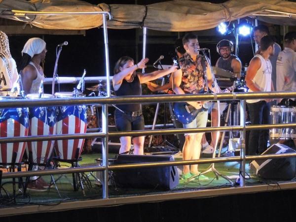 2ª noite, público vai a loucura com Chicabana e Ipede - Imagem 28