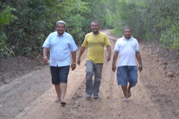 Prefeito Zé Resende consegue mais uma estrada para o município de Boa Hora - Imagem 6