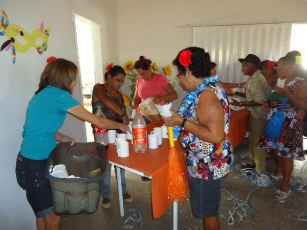 Secretária Municipal de Assistência Social Realizou Carnaval da Melhor Idade - Imagem 52