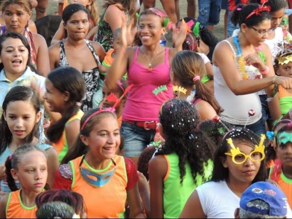 Desfile do bloco infantil Enry Alé em Curralinhos - Imagem 20