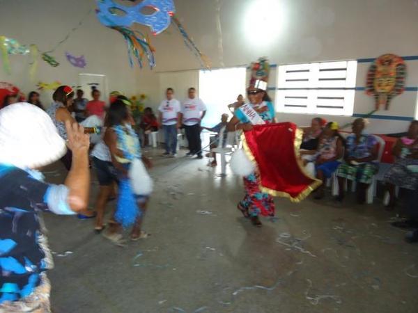 Secretária Municipal de Assistência Social Realizou Carnaval da Melhor Idade - Imagem 31