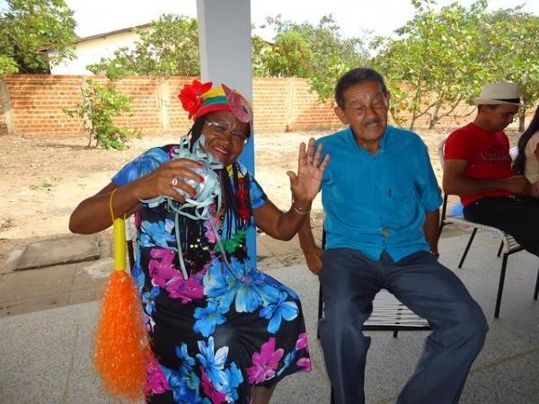 Secretária Municipal de Assistência Social Realizou Carnaval da Melhor Idade - Imagem 67