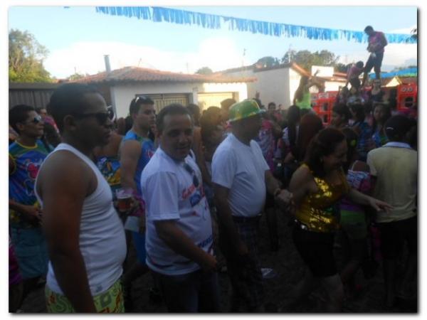 Blocos Beija Eu e Só Amigos deixam as pessoas fascinadas ao desfilarem pelas ruas de Inhuma - Imagem 65