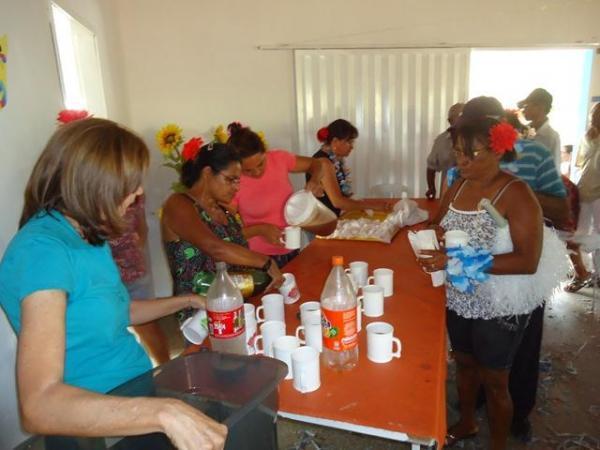 Secretária Municipal de Assistência Social Realizou Carnaval da Melhor Idade - Imagem 51