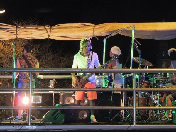 2ª noite, público vai a loucura com Chicabana e Ipede - Imagem 18