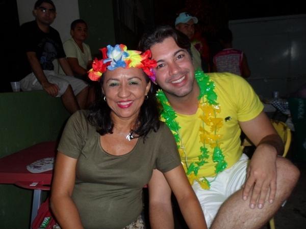 Carnaval 2014: Animação, segurança e tranqüilidade marca a 2ª noite de folia em Valença - Imagem 26