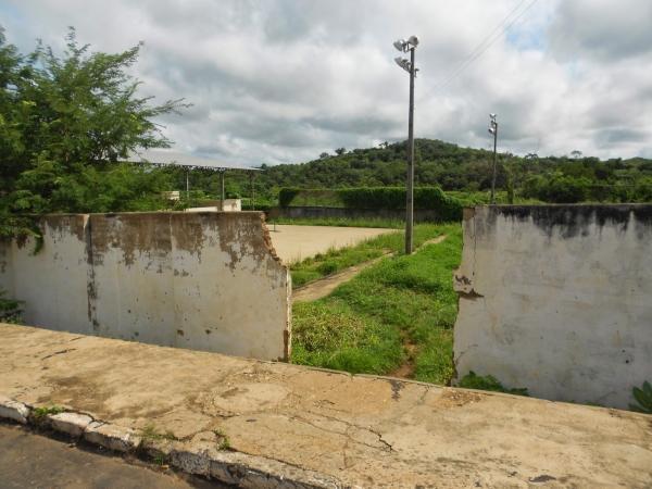 GOVERNADOR inaugura obras não acabadas - Imagem 3