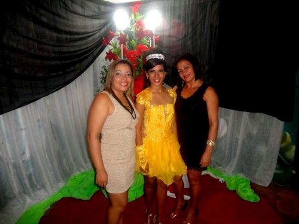 Os 15 anos de princesa Narginára Bruna - Imagem 4