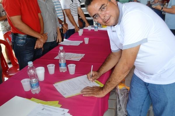 Prefeito autoriza investimento de R$ 1,5 milhão em obras na região dos Corredores - Imagem 3