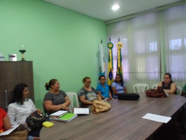 Prefeito Walfrdo Filho se reúne com secretários para definir ações do Projeto Prefeito Amigos da Criança - Imagem 2