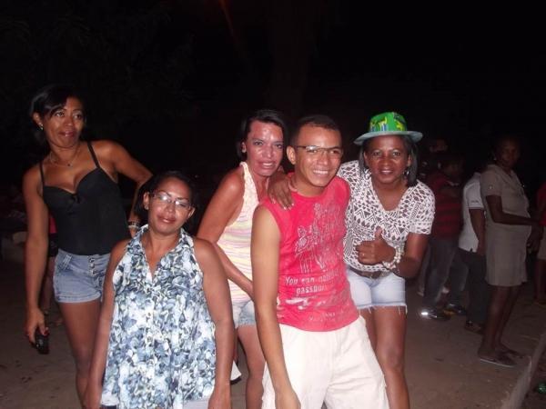 Prefeitura Municipal de Itainópolis realiza carnaval de rua - Imagem 31