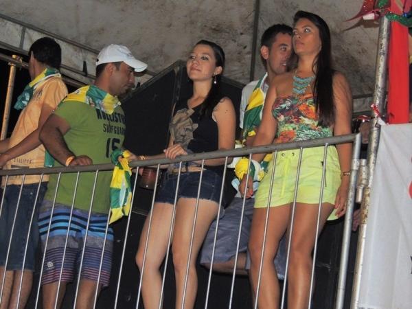 Bandas levam o público à praça na segunda feira de carnaval - Imagem 63