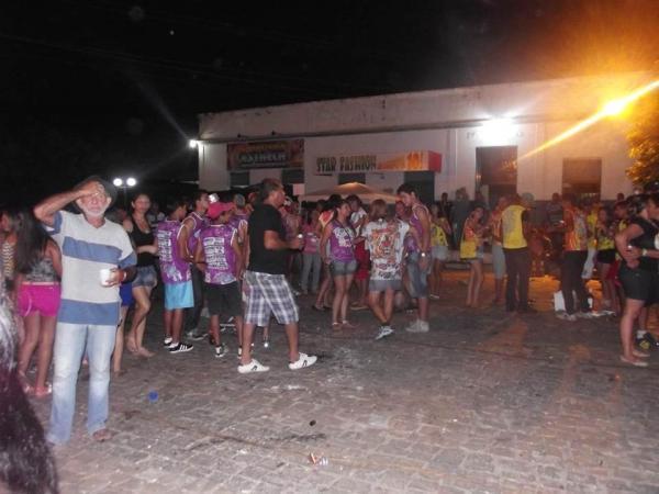 Prefeitura Municipal de Itainópolis realiza carnaval de rua - Imagem 46