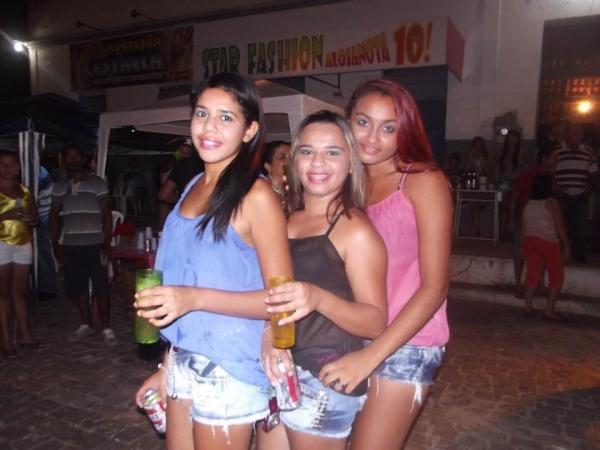 Prefeitura Municipal de Itainópolis realiza carnaval de rua - Imagem 53