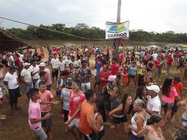 Forró de Play Boy agita multidão no último dia de carnaval de Caxingó - Imagem 10