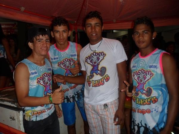 Carnaval 2014:Corredor da Folia ficou completamente lotado  - Imagem 17