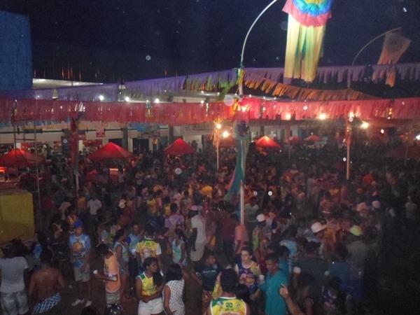 Carnaval 2014:Corredor da Folia ficou completamente lotado  - Imagem 49
